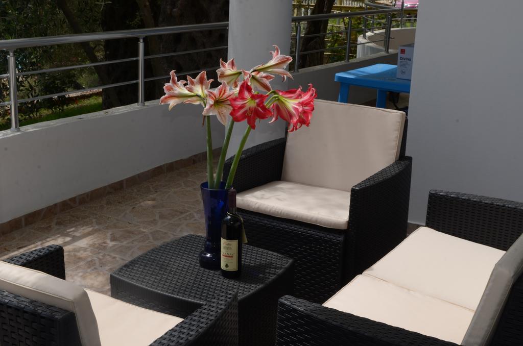 Apartments Sirena Ulcinj Exterior photo